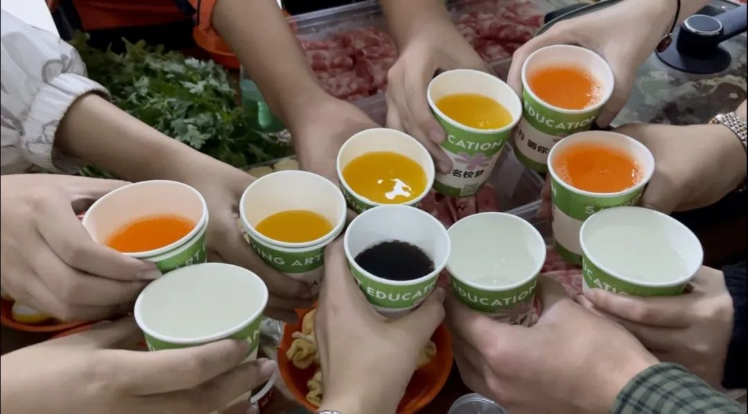 济南三人行画室火锅美食节